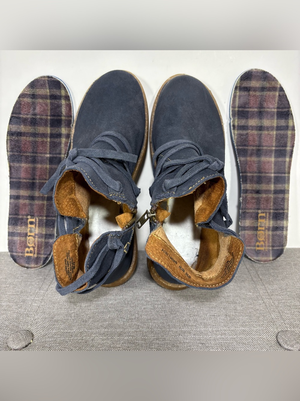 Born Tarkiln Suede Ankle Boots with Wrap Laces- woman’s 8 - Picture 13 of 13